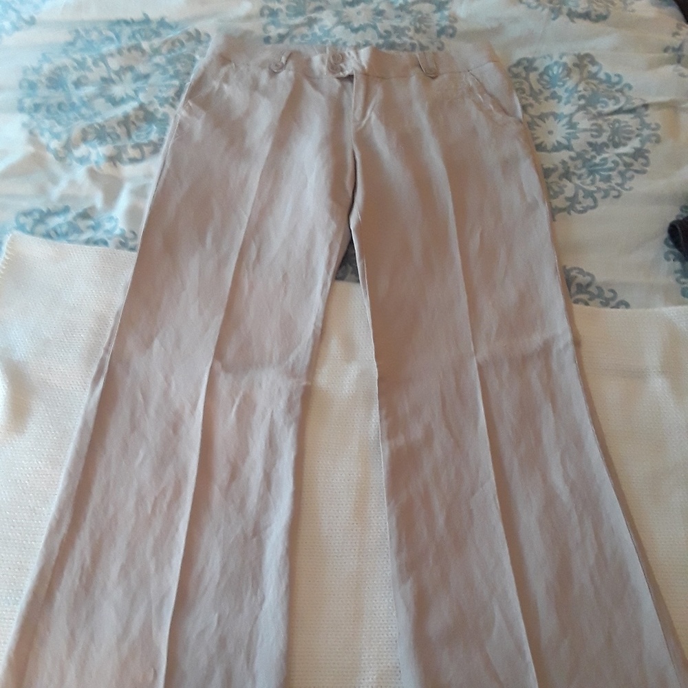 BCBG cream dress pants